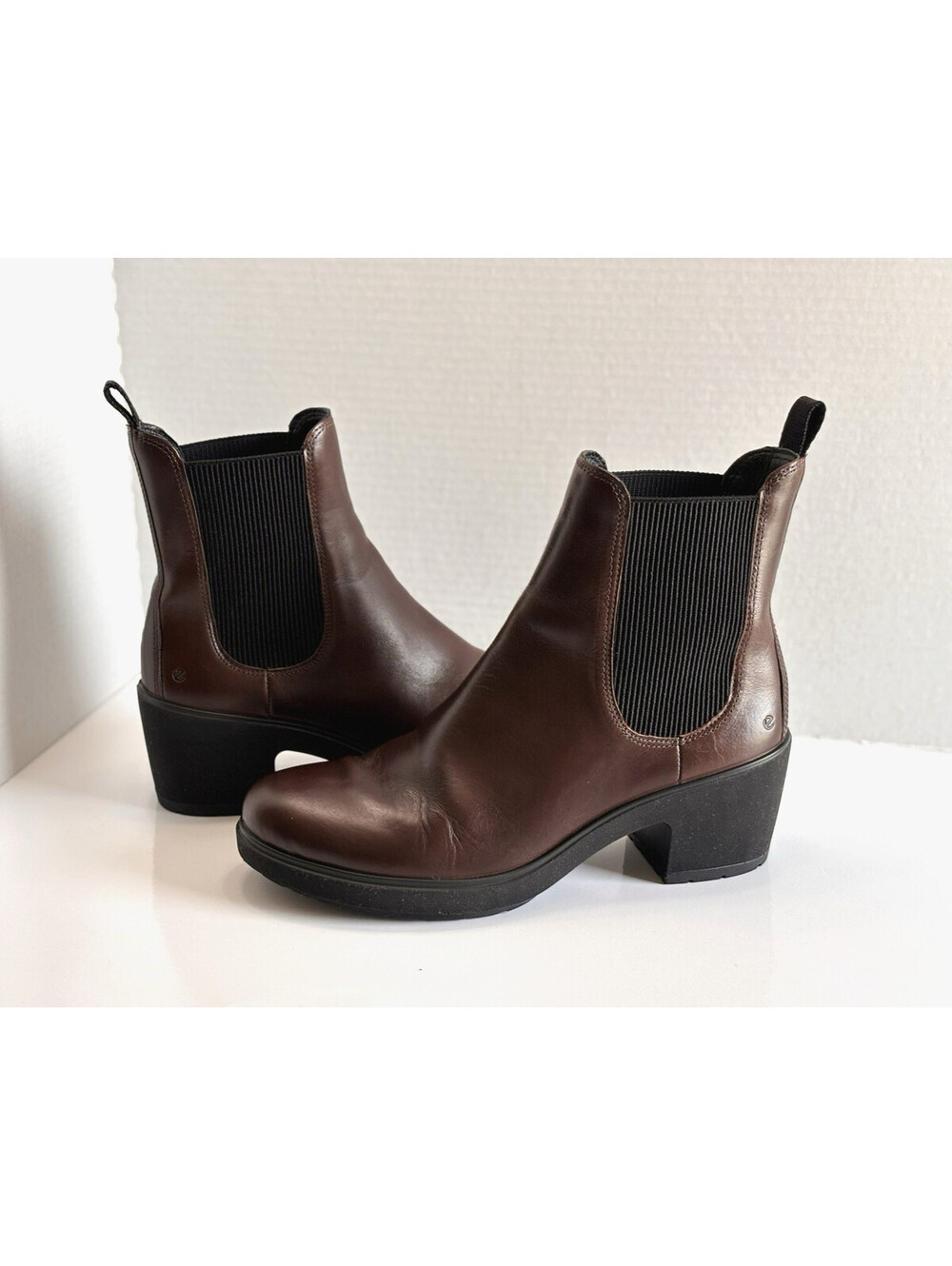 ECCO Metropole Zuric Chelsea Ankle Boots Women's Sz 9.5 Brown Leather Block Heel